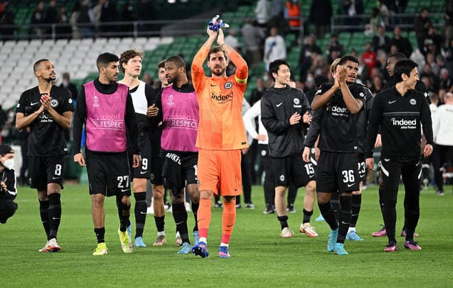 09 03 2022, xjhx, football UEFA Europa League, Real Betis Sevilla Eintracht Frankfurt emspor, v l jubilation joy of victory Kevin Trapp Eintracht Frankfurt DFL DFB REGULATIONS PROHIBIT ANY USE OF PHOTOGRAPHS as IMAGE SEQUENCES and or QUASI VIDEO Sevilla