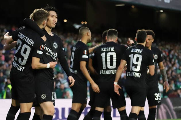 Real Betis v Eintracht Frankfurt, UEFA Europa League, Seville, Spain Seville, Spain. 09h, March 2022. Daichi Kamada (15) of Eintracht Frankfurt scores for 1-2 and celebrates with assist maker Jesper Lindstrom (29) during the UEFA Europa League match between Real Betis and Eintracht Frankfurt at Estadio Benito Villamarin in Seville. Seville Spain  Copyright: xGonzalesxPhoto MarioxDiazxRaserox