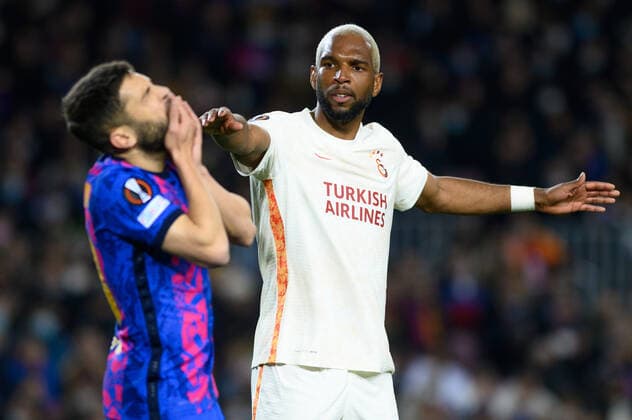 March 10, 2022, Barcelona, Spain: Ryan Babel of Galatasaray AS during the UEFA Europa League match between FC Barcelona, Barca and Galatasaray ASat Camp Nou in Barcelona, Spain. Barcelona Spain - ZUMAd159 20220310_zia_d159_077 Copyright: xGerardxFrancox