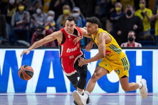 Basketball Berlin 10 03 2022 2021 2022 Euroleague Regular Season Alba Berlin Olympiakos Piraeus Kostas Sloukas Piraeus, No 11 Maodo Lo Alba Berlin, No 00