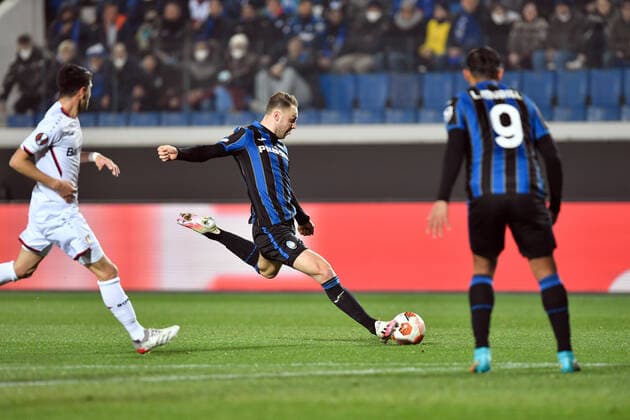 Atalanta v Bayer Leverkusen, UEFA Europa League, Bergamo, Italy Bergamo, Italy. 10th, March 2022. Teun Koopmeiners of Atalanta seen during the UEFA Europa League match between Atalanta and Bayer Leverkusen at Gewiss Stadium in Bergamo. Bergamo Italy  Copyright: xGonzalesxPhoto TommasoxFimianox