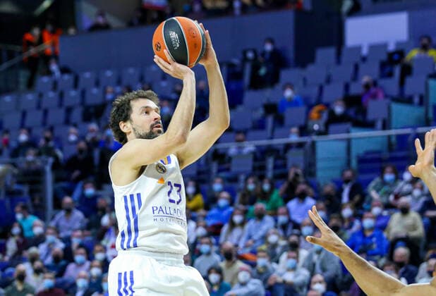 10th March 2022 Wizink Center Madrid, Spain Turkish Airlines Euroleague Basketball Spain, Real Madrid vs AX Armani Exchange Milan Sergio Llull Madrid Madrid Madrid Madrid Spain Basketball Copyright: xAlbaxPachecox xAgenciaxLOFx