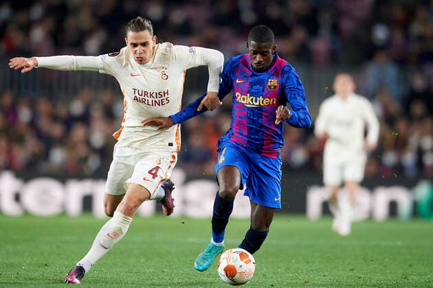 FC Barcelona, Barca v Galatasaray: Round of 16 Leg One - UEFA Europa League Ousmane Dembele of Barcelona and Taylan Antalyali of Galatasaray compete for the ball during the UEFA Europa League Round of 16 Leg One match between FC Barcelona and Galatasaray at Camp Nou on March 10, 2022 in Barcelona, Spain. Barcelona Spain  Copyright: xJosexBretonx originalFilename:breton-fcbarcel220310_npnTb.jpg