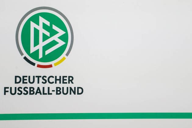 Sports, football season 2021 22 44 Ordinary DFB Bundestag Press conference after DFB Bundestag 11 03 2022, World Conference Center Bonn DFB logo on a screen Bonn World Conference Center Bonn Nordrhein Westfahlen Germany
