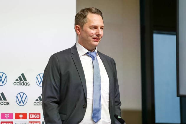 Sports, Football Season 2021 22 44 Ordinary DFB Bundestag Press Conference after DFB Bundestag 11 03 2022, World Conference Center Bonn Stephan Grunwald DFB Treasurer Bonn World Conference Center Bonn Nordrhein Westfahlen Germany
