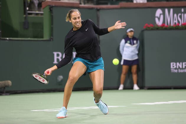 INDIAN WELLS, CA - MARCH 11: Madison Keys (USA) hits a forehand during the BNP Paribas Open on March 11, 2022 at Indian Wells Tennis Garden in Indian Wells, CA. (Photo by George Walker Icon Sportswire) TENNIS: MAR 11 BNP Paribas Open Icon220311077