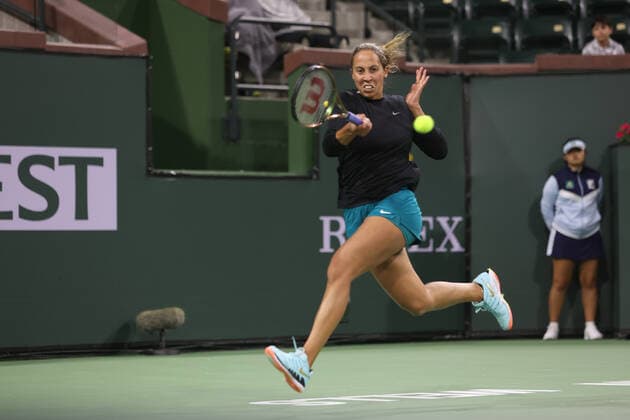 INDIAN WELLS, CA - MARCH 11: Madison Keys (USA) hits a forehand during the BNP Paribas Open on March 11, 2022 at Indian Wells Tennis Garden in Indian Wells, CA. (Photo by George Walker Icon Sportswire) TENNIS: MAR 11 BNP Paribas Open Icon220311079