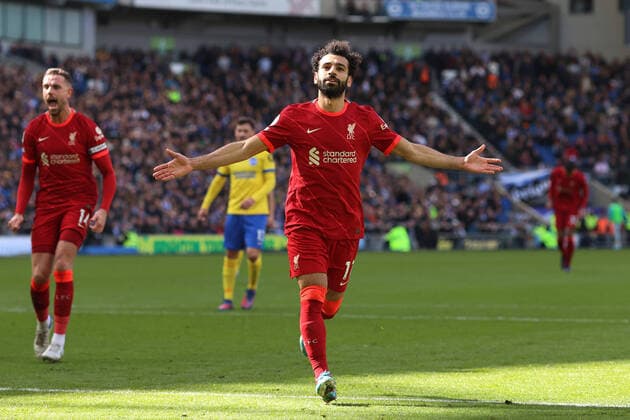 Brighton gegen Liverpool 12. März 2022, Brighton Premier League Fußball Brighton Hove Albion gegen Liverpool Mohamed Salah von Liverpool feiert seinen zweiten Treffer vom Elfmeterpunkt Foto Charlotte Wilson Abseits Brighton UK  Copyright: xCharlottexWilsonx xOffsidexOffside