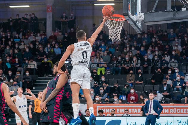 easyCredit Basketball Bundesliga, Hamburg Towers vs Telekom Baskets Bonn, Hamburg, 29 10 2021 easyCredit Basketball Bundesliga, Hamburg Towers vs Telekom Bskets Bonn, Jaylon Brown 0 Hamburg Towers Copyright: xBEAUTIFULxSPORTS Mohwinkelx