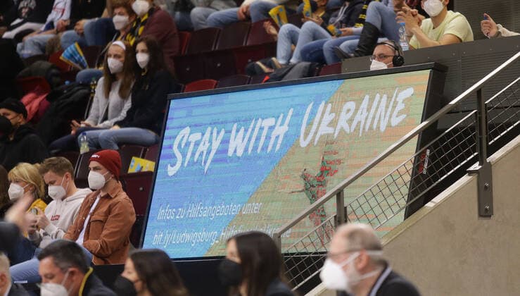 Ludwigsburg , Basketball easycredit BBL Bundesliga MHP Riesen Ludwigsburg vs Brose Bamberg , Scoreboard , Stay with Ukraine ,