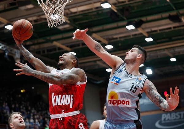 12 03 2022, basketball, BBL, main round, s Oliver Wuerzburg Hakro Merlins Crailsheim, GER, Wuerzburg, tectake Arena picture from left Charles Callison s Oliver Wuerzburg and Bogdan Radosavljevic Merlins Copyright: HMBxMedia xHeikoxBecker