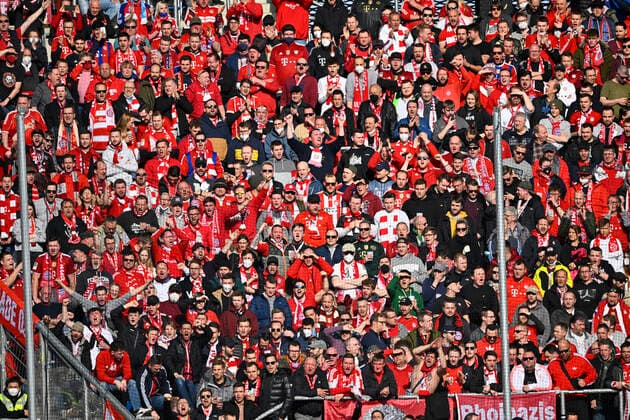 before the start of the match fan block, fans, fan curve, flags, atmosphere, atmospheric FC Bayern FCB TSG 1899 Hoffenheim vs FC Bayern Muenchen FCB 12 03 2022 DFL REGULATES PROHIBIT ANY USE OF PHOTOGRAPHS AS IMAGE SEQUENCES AND OR QUASI VIDEO TSG 1899 Hoffenheim vs FC Bayern Muenchen FCB