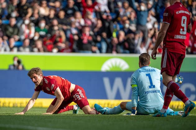 Thomas Mueller FC Bayern Muenchen, 25 , Oliver Baumann TSG 1899 Hoffenheim, 01 , Robert Lewandowski FC Bayern Muenchen, 09 , GER, TSG 1899 Hoffenheim vs FC Bayern Muenchen, Football, Bundesliga, 26 Spieltag, Spielzeit 2021 2022, 12 03 2022, DFB DFL regulations prohibit any use of photographs as image sequences and or quasi video , GER, TSG 1899 Hoffenheim vs FC Bayern Muenchen, Football, Bundesliga, 26 Spieltag, Spielzeit 2021 2022, 12 03 2022 Sinsheim Copyright: xEibner-Pressefoto SaschaxWaltherx EP_EER