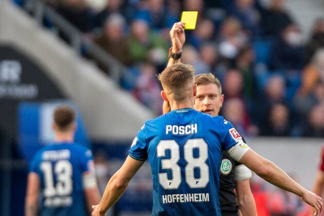 Geble card, 99 Hoffenheim, 38 , GER, TSG 1899 Hoffenheim vs FC Bayern Muenchen, Football, Bundesliga, 26 Spieltag, Spielzeit 2021 2022, 12 03 2022, DFB DFL regulations prohibit any use of photographs as image sequences and or quasi video , GER, TSG 1899 Hoffenheim vs FC Bayern Muenchen, Football, Bundesliga, 26 Spieltag, Spielzeit 2021 2022, 12 03 2022 Sinsheim Copyright: xEibner-Pressefoto SaschaxWaltherx EP_EER