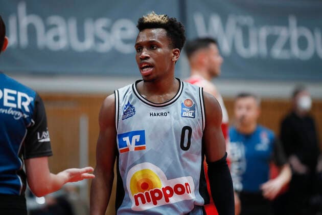 12 03 2022, s Oliver Wuerzburg vs HAKRO Merlins Crailsheim, easyCredit BBL, 25 Matchday, GER, Wuerzburg, tectake Arena, Pictured T J Shorts Merlins Copyright: HMBxMedia xJulienxBecker