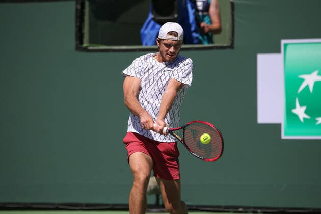 INDIAN WELLS, CA - MARCH 12: Tomas Machac (CZE) hits a backhand during the BNP Paribas Open on March 12, 2022 at Indian Wells Tennis Garden in Indian Wells, CA. (Photo by George Walker Icon Sportswire) TENNIS: MAR 12 BNP Paribas Open Icon220312015