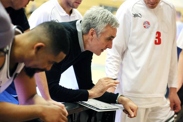 Rheinstars vs Eintracht Stahnsdorf Rheinstars Cologne vs Eintracht Stahnsdorf, basketball, BARMER 2 Basketball Bundesliga ProB, coach Stephan Baeck Rheinstars , 12 03 2022,
