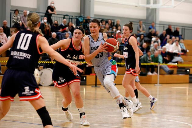 12 03 2022, 2 Toyota Damen Basketball Bundesliga Nord, DBBL, Saison 2021 2022, Damen, Chemcats Chemnitz Bender Baskets Grünberg Tereza KracikovÃ , ChemCats Chemnitz, Olivia Katherine Nash, Bender Baskets Grünberg Chemnitz Sporthalle am Schlossteich Sachsen Germany