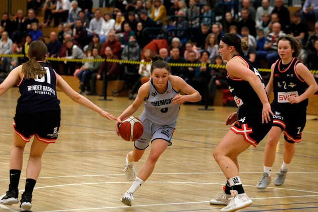 Basketball, Women, 2. BL, Chemcats Chemnitz - Bender Baskets Grünberg