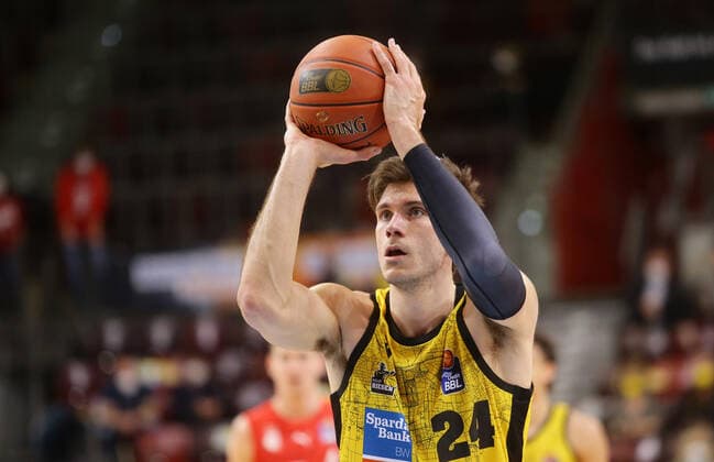 Ludwigsburg , Basketball easycredit BBL Bundesliga MHP Riesen Ludwigsburg vs Brose Bamberg , Ethan Happ Riesen ,