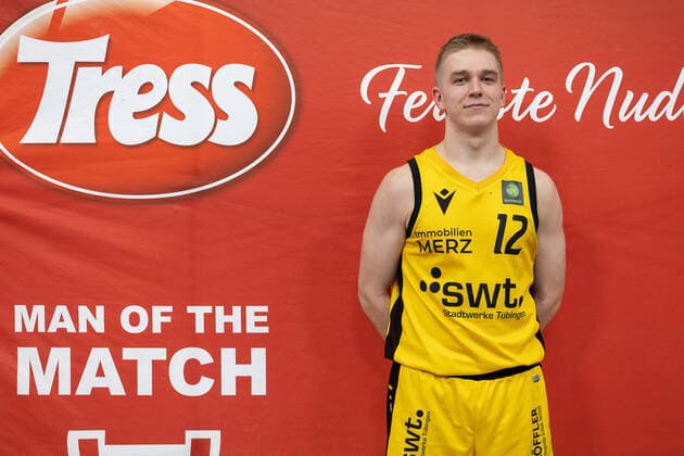 Aatu Kivimaeki Tigers Tuebingen, 12 Tigers Tuebingen vs VfL SparkassenStars Bochum, 2 Basketball Bundesliga, Pro A, Barmer 2 Basketball, 29 Spieltag , Spielzeit 2021 2022, 12 03 2022 Tigers Tuebingen vs VfL SparkassenStars Bochum, 2 Basketball Bundesliga, Pro A, Barmer 2 Basketball, 29 Spieltag , Spielzeit 2021 2022, 12 03 2022 Tuebingen Copyright: xNinaxSanderx xEibnerxPressefotox EP_NSR