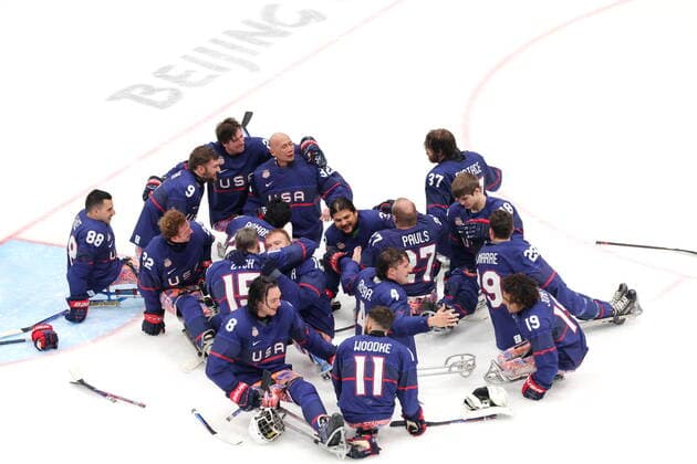 United States team group, Mannschaftsbild, Totale (USA), MARCH 13, 2022 - Para Ice hockey, Eishockey : Final match between United States 5-0 Canada during the Beijing 2022 Paralympic Winter games, Winterspiele,Spiele, Summer games at National Indoor Stadium in Beijing, China.  (183165562)