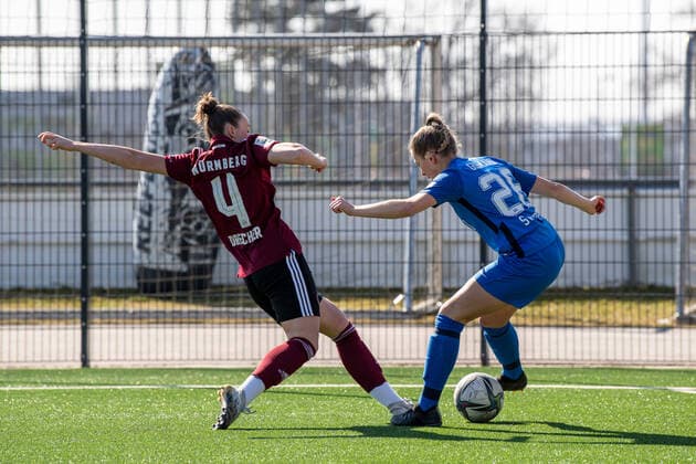 13 03 2022 Football season 2021 2022 2 Womens Football Bundesliga 16 Matchday 1 FC Nürnberg FCN Club SV Meppen ThHa Michaela Drescher 4, 1 FC Nürnberg FCN Lynn Rahel Gismann 26, SV Meppen