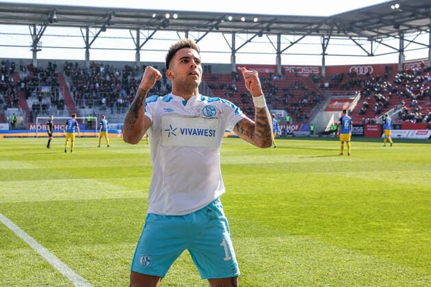 13 03 2022, Football, 2021 2022 season, 2 Bundesliga, 26 matchday, FC Ingolstadt 04 FC Schalke 04, Rodrigo Zalazar FC Schalke 04 cheers after his goal to 0 to 1 Photo Tim Rehbein RHR FOTO Ingolstadt Audi Sportpark Bayern Germany xRHR FOTO TRx