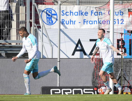 13 03 2022, xemx, football 2 Bundesliga, FC Ingolstadt FC Schalke 04 emspor, v l Malick Thiaw FC Schalke 04 celebrate the goal, The goal celebration to 0 2 DFL DFB REGULATES PROHIBIT ANY USE OF PHOTOGRAPHS as IMAGE SEQUENCES and or QUASI VIDEO Ingolstadt