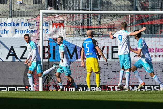 v li Malick Thiaw Schalke, 33 Darko Churlinov Schalke, 7 Simon Terodde Schalke, 9 Marcin Kaminski Schalke, 35 with goal celebration, cheering, goal celebration, celebrate the goal, goal, celebration, cheering about the goal to 0 2 by g, optimistic, action, action, Nico Antonitsch FC Ingolstadt, 5 disappointed looking, disappointment, frustration, disappointed, pessimistic, 13 03 2022, Ingolstadt Germany , Football, 2 Bundesliga, FC Ingolstadt 04 FC Schalke 04, DFB DFL REGULATES PROHIBIT ANY USE OF PHOTOGRAPHS AS IMAGE SEQUENCES AND OR QUASI VIDEO xslx