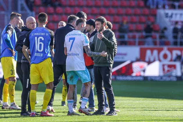 13 03 2022, football, season 2021 2022, 2 Bundesliga, 26 matchday, FC Ingolstadt 04 FC Schalke 04, f l Darko Churlinov FC Schalke 04 , Co coach Matthias Kreutzer FC Schalke 04 photo Tim Rehbein RHR FOTO Ingolstadt Audi Sportpark Bayern Germany xRHR FOTO TRx