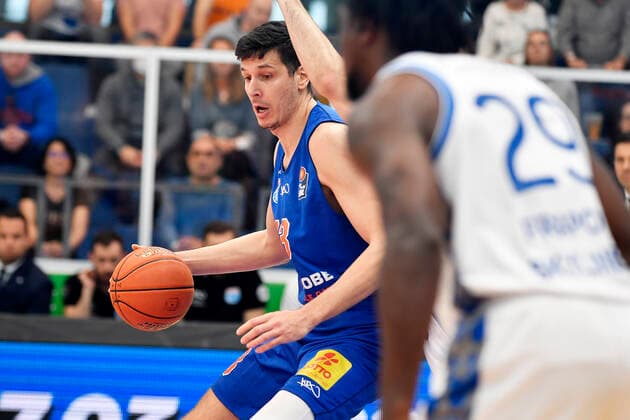 Basketball, 1 Bundesliga, season 2021 2022, catch-up game 15 matchday, SYNTAINICS MBC Mitteldeutscher Basketball Club Weissenfels vs Fraport Skyliners Frankfurt Main 13 03 2022 Goran Huskic Center MBC Weissenfels, back number 23 on the ball during the game Weißenfels vs Fraport Skyliners Frankfurt 13 03 2022 Weißenfels Sachsen Anhalt Germany Stadthalle Weißenfels