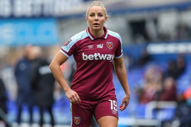 Birmingham, England, 13th March 2022: Adriana Leon (19 West Ham United) during the WSL match between Birmingham City and West Ham at St. Andrews. Gareth Evans SPP Birmingham City Women vs West Ham United Women - Women?s Super League - St. Andrews 