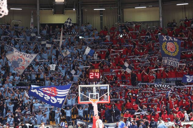 Mandatory Credit: Photo by Michele Nucci LiveMedia Shutterstock (12848336f) Kigili supporters oela fossa dei leoni? Italian Basketball A Serie Championship Fortitudo Bologna vs Virtus Segafredo Bologna, PalaDozza, Bologna, Italy - 13 Mar 2022 Italian Basketball A Serie Championship Fortitudo Bologna vs Virtus Segafredo Bologna, PalaDozza, Bologna, Italy - 13 Mar 2022  Copyright: xMichelexNucci LiveMedia Shutterstockx 12848336f