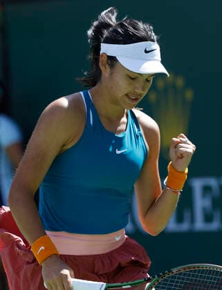 March 13, 2022 Emma Raducanu of Great Britain reacts to winning a point against Petra Martic of Croatia during the 2022 BNP Paribas Open at Indian Wells Tennis Garden in Indian Wells, California. Mandatory Photo Credit: CSM. Indian Wells United States of America - ZUMAc04_ 20220313_zaf_c04_077 Copyright: xCharlesxBausx