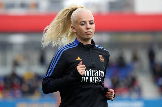 FC Barcelona, Barca v Real Madrid - Primera Division Femenina Sofie Svava during the match between Barcelona and Real Madrid CF, corresponding to the week 24 of the Liga Iberdrola, played at the Johan Cruyff Stadium, in Barcelona, on 13th March 2022. Barcelona Barcelona Spain  Copyright: xUrbanandsportx originalFilename:urbanandsport-fcbarcel220313_npWR1.jpg