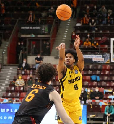 Rawle Alkins Riesen MHP Riesen Ludwigsburg vs Galatasaray Nef Basketball Champions League 2021 2022 Ludwigsburg , GER, 14 03 2022,
