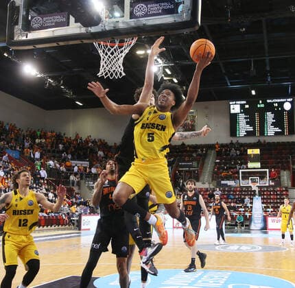 Justin Simon Riesen MHP Riesen Ludwigsburg vs Galatasaray Nef Basketball Champions League 2021 2022 Ludwigsburg , GER, 14 03 2022,