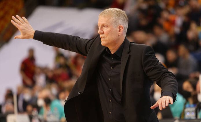 Ludwigsburg , Basketball Champions League Top 16 , MHP Riesen Ludwigsburg vs Galatasaray Nef , Coach John Patrick Riesen