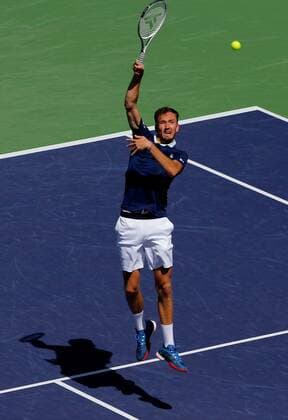 Mandatory Credit: Photo by Ella Ling Shutterstock (12845056z) Daniil Medvedev of Russia in action BNP Paribas Open, Tennis, Day 6, Indian Wells Tennis Garden, California, USA - 14 Mar 2022 BNP Paribas Open, Tennis, Day 6, Indian Wells Tennis Garden, California, USA - 14 Mar 2022  Copyright: xEllaxLing Shutterstockx 12845056z