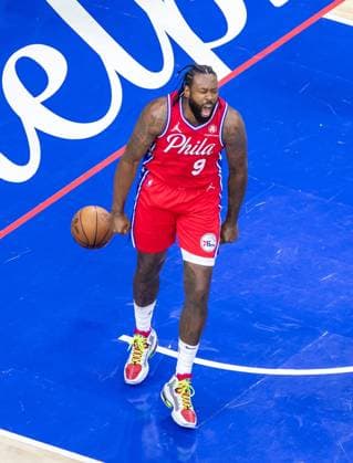 Philadelphia, Pennsylvania, United States of America, March 14th 2022: DeAndre Jordan (76ers 9)& xA