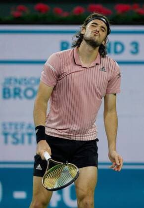 Sport Bilder des Tages Mandatory Credit: Photo by Ella Ling Shutterstock (12845056ec) Stefanos Tsitsipas of Greece frustrated BNP Paribas Open, Tennis, Day 6, Indian Wells Tennis Garden, California, USA - 14 Mar 2022 BNP Paribas Open, Tennis, Day 6, Indian Wells Tennis Garden, California, USA - 14 Mar 2022 Copyright: xEllaxLing Shutterstockx 12845056ec