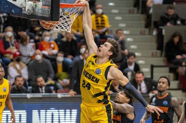Ethan Happ MHP Riesen Ludwigsburg, 24 , GER, MHP Riesen Ludwigsburg vs Galatasaray Nef, Basketball, Champions League, Best of 16, Season 2021 2022, 14 03 2022, GER, MHP Riesen Ludwigsburg vs Galatasaray Nef, Basketball, Champions League, Best of 16, Season 2021 2022, 14 03 2022 Ludwigsburg. Copyright: xEibner-Pressefoto SaschaxWaltherx EP_EER