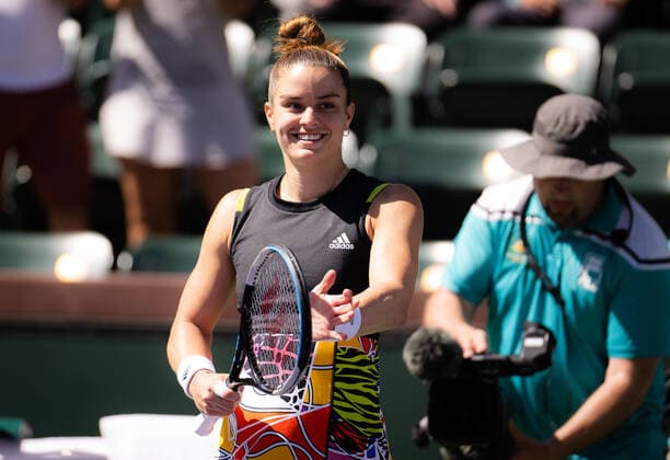 March 14, 2022, INDIAN WELLS, CALIFORNIA, UNITED STATES: Maria Sakkari of Greece in action during the third round of the 2022 BNP Paribas Open WTA, Tennis Damen 1000 tennis tournament against Petra Kvitova of the Czech Republic INDIAN WELLS UNITED STATES - ZUMAa181 20220314_zaa_a181_014 Copyright: xRobxPrangex