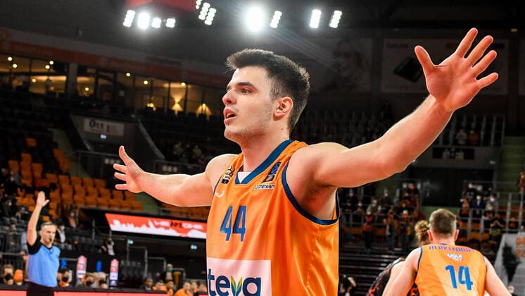 GER, EuroCup, ratiopharm Ulm vs Herbalife Gran Canaria 15 03 2022, ratiopharm arena, New Ulm, GER, EuroCup, ratiopharm Ulm vs Herbalife Gran Canaria, in picture Fedor Zugic Ulm, 44 nordphotoxGmbHx xHafner nph00200