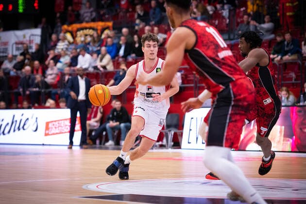 ProA 21 Matchday Artland Dragons vs Bayer Giants Leverkusen, 15 03 2022 Zachary Christopher Ensminger Artland Dragons, 1 ProA 21 Matchday Artland Dragons vs Bayer Giants Leverkusen on 15 03 2022 in Quakenbrueck Artland Arena , Germany, Copyright: xBEAUTIFULxSPORTS Neddermannx