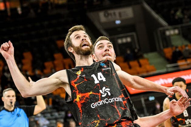 GER, EuroCup, ratiopharm Ulm vs Herbalife Gran Canaria 15 03 2022, ratiopharm arena, New Ulm, GER, EuroCup, ratiopharm Ulm vs Herbalife Gran Canaria, in picture John Shurna Gran Canaria, 14 , Philipp Herkenhoff Ulm, 14 nordphotoxGmbHx xHafner nph00200