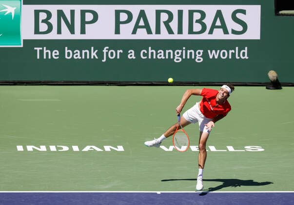 March 15, 2022 Taylor Fritz serves against Jaume Munar of Spain during the 2022 BNP Paribas Open at Indian Wells Tennis Garden in Indian Wells, California. Mandatory Photo Credit: CSM. Indian Wells United States of America - ZUMAc04_ 20220315_zaf_c04_043 Copyright: xCharlesxBausx