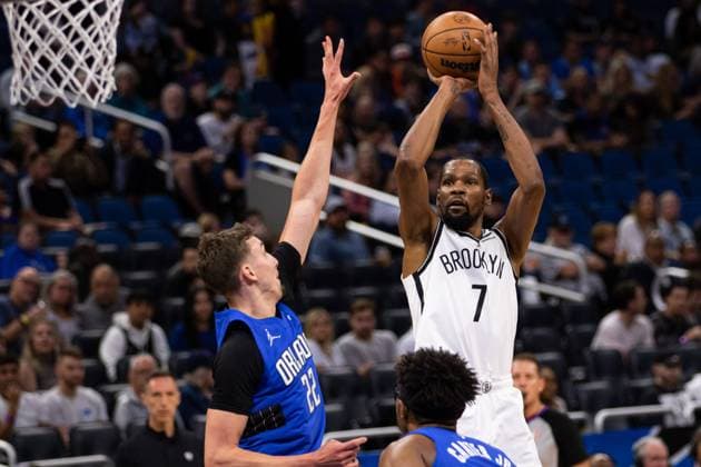 Orlando, Florida, March 15th 2022: Kevin Durant (7 Brooklyn Nets) takes a shot during the National Basketball Association game between Orlando Magic and Brooklyn Nets at Amway Center in Orlando, Florida. Andrea Vilchez SPP Orlando Magic v Brooklyn Nets - National Basketball Association - Amway Center 