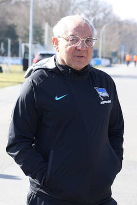 DEU, DFL, 1 FBL Hertha BSC, training, 16 03 2022, Sportforum, Berlin, DEU, DFL, 1 FBL Hertha BSC, training, pictured head coach Felix Magath Hertha BSC Berlin , nordphotoxGmbHx xEngler nph00076